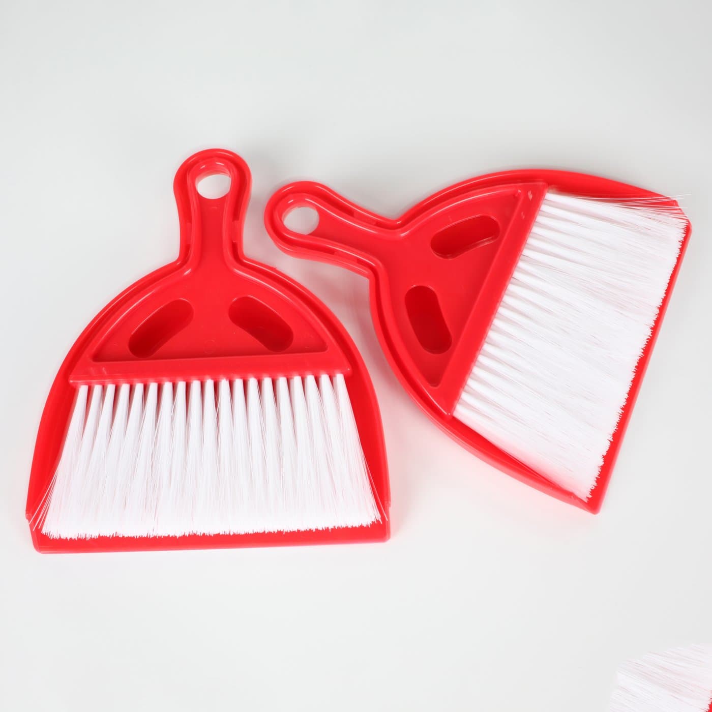 Plastic Mini Dustpan 3
